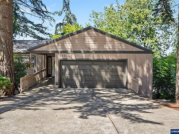 4th image of 175 Kevin Way SE