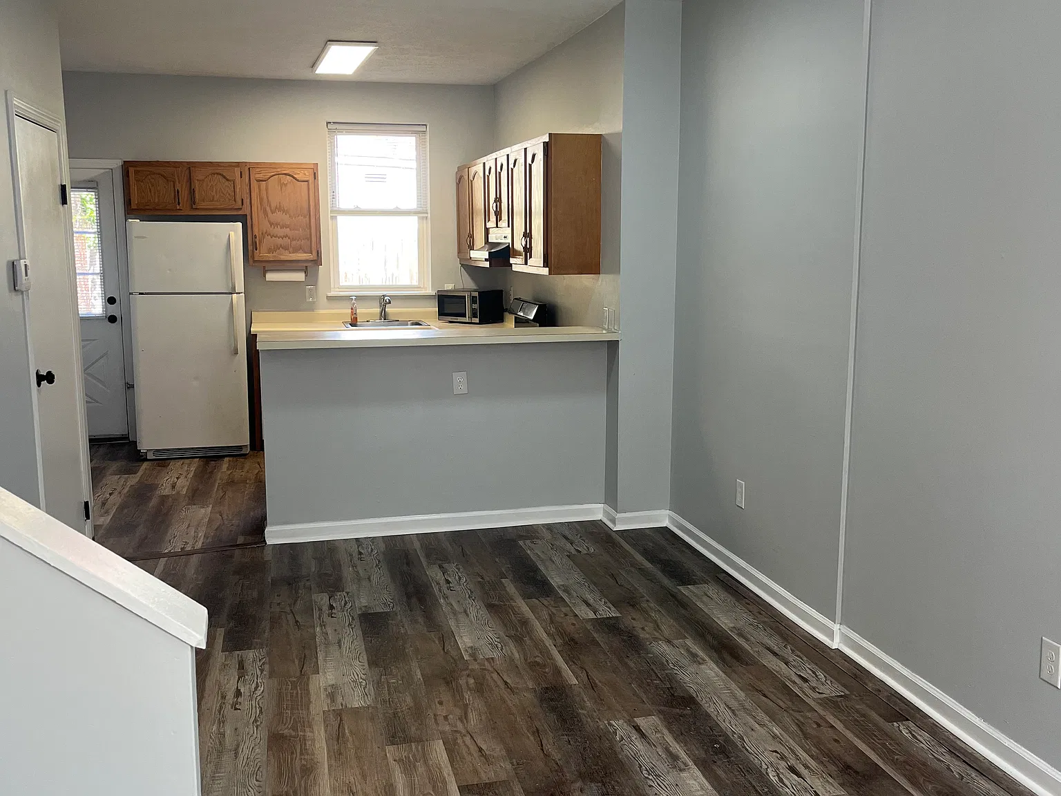 3 bed, 1275 sqft, $1,495 — Photo 2