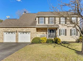6 Andrew St, Howell, NJ 07731