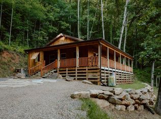 690 Sugarfork Church Rd, Franklin, NC 28734