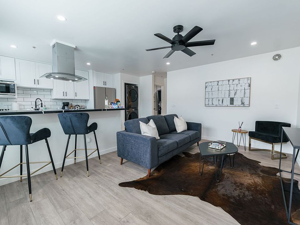2nd image of 1468 Hornblend St APT 5