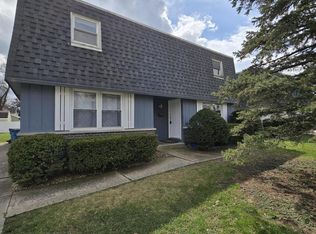 501 W Farragut St, Crown Pt, IN 46307
