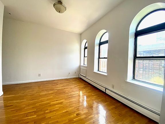 5th image of 119 15th St APT 4C