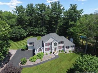 9 Garrison Rd, Dracut, MA 01826