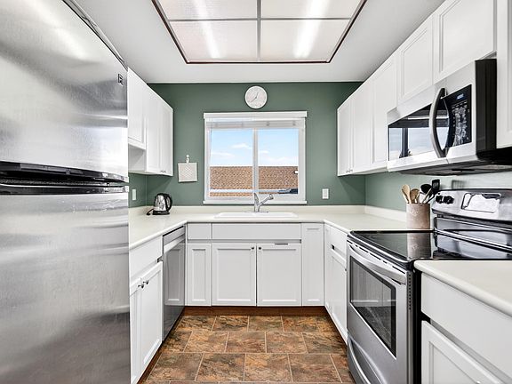 5th image of 5661 Ladner Trunk Rd #19