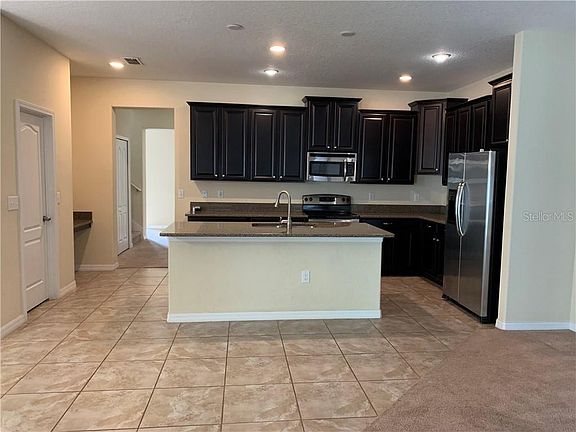 2nd image of 2728 Garden Falls Dr