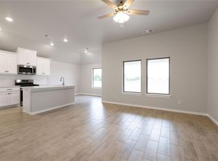 10337 SW 55th Ter, Mustang, OK 73064