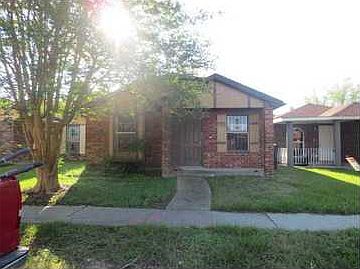 1st image of 4328 Duplessis St