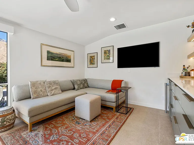 2367 S Yosemite Dr — Photo 43