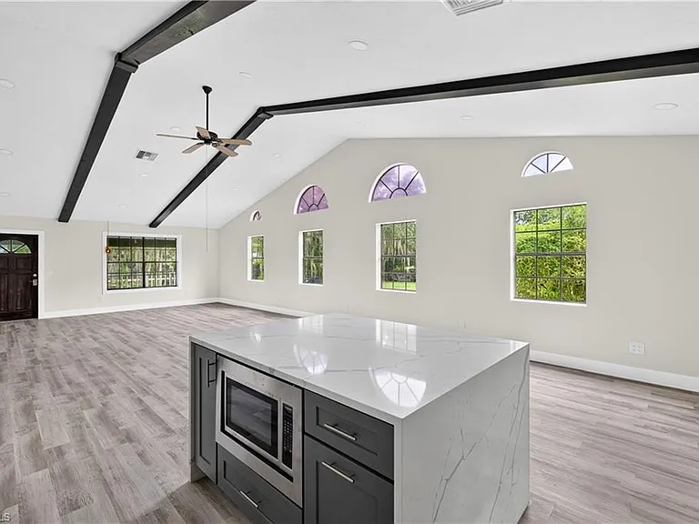 16970 Carolyn Ln — Photo 15
