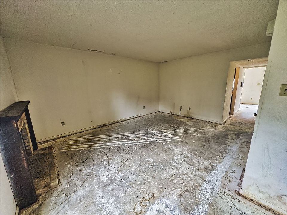 1402 S Carrier Pkwy Grand Prairie, TX, 75051 Apartments for Rent Zillow