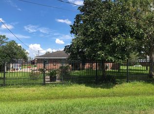 3313 Warren Rd, Pearland, TX 77584