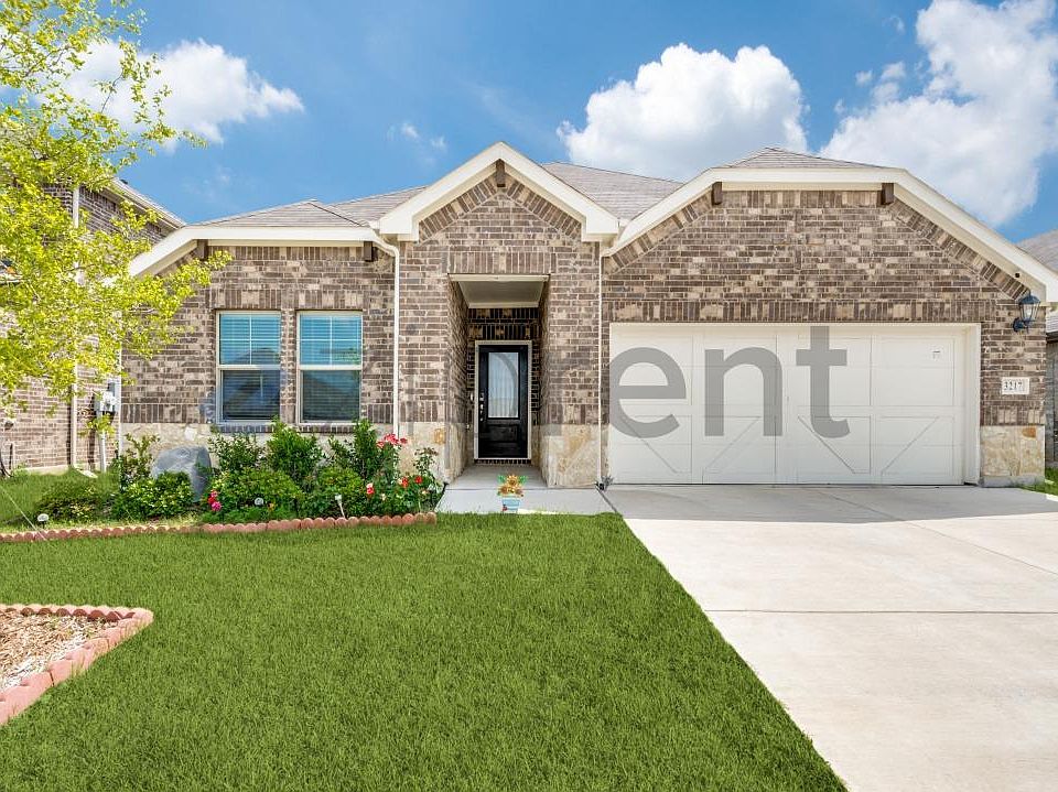1st image of 3217 Paruament Dr