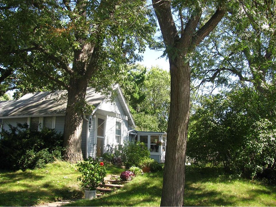 1st image of 2847 Zarthan Ave S