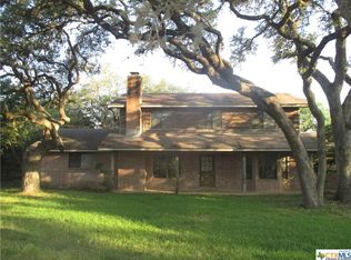 1250 Greystone Dr, New Braunfels, TX 78132