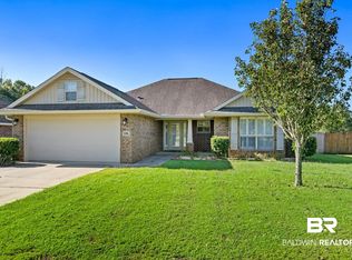 9596 Woolrich Ave, Fairhope, AL 36532