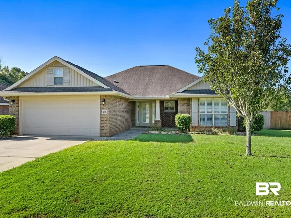 9596 Woolrich Ave, Fairhope, AL 36532