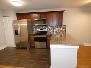 5445 Gate Lake Rd #5445, Tamarac, FL 33319