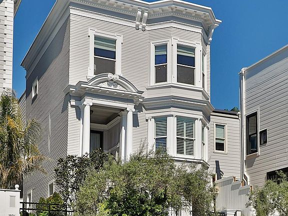 2nd image of 1828 Pine St