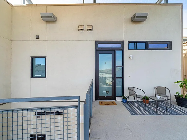 2525 S Lamar Blvd #304 — Photo 20