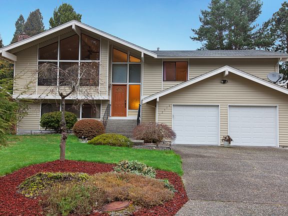 3rd image of 12516 SE 75th Pl
