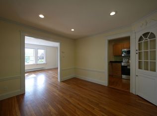 32 Potomac St, West Roxbury, MA 02132