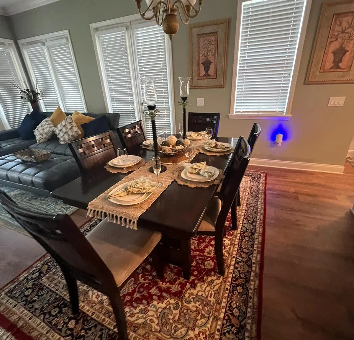 3 bed, 1419 sqft, $2,700 — Photo 1