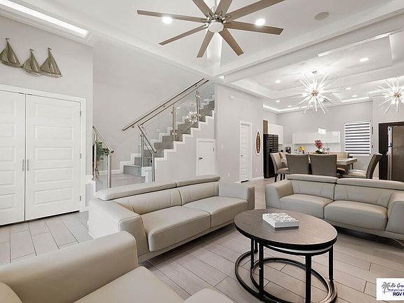 5th image of 112 E Dolphin St #1 & 2