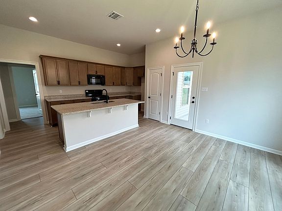 2nd image of 315 Jacey Dr