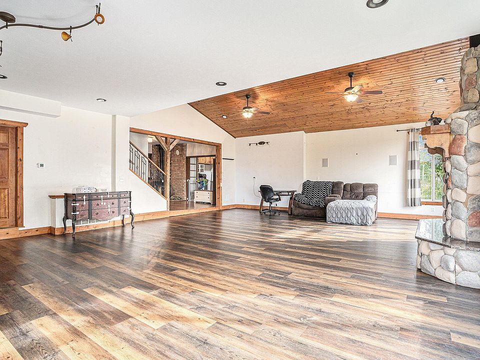 11684 Garr Rd, Berrien Springs, MI 49103 Zillow