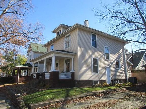 2nd image of 103 E College St