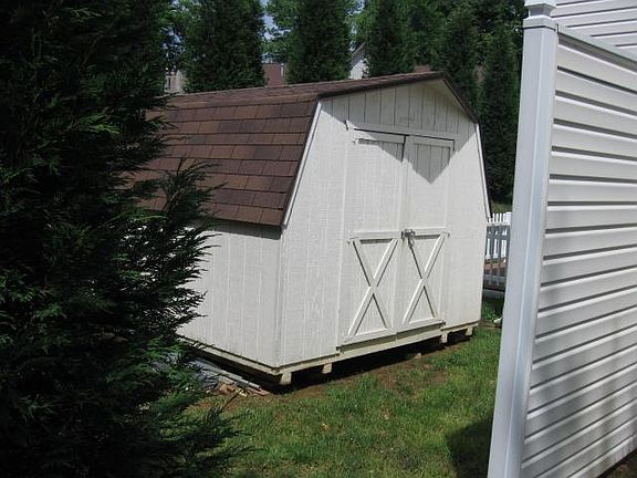 5th image of 707 Bradford Cir