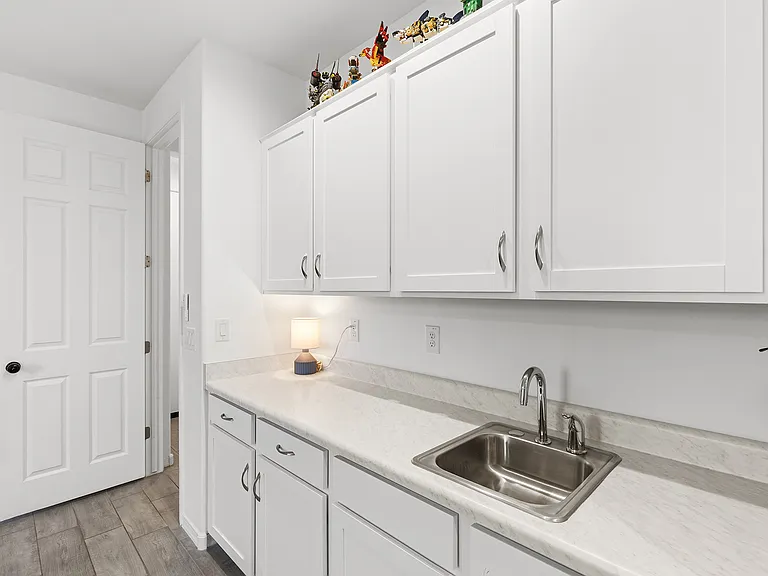 17770 W Running Deer Trl — Photo 24