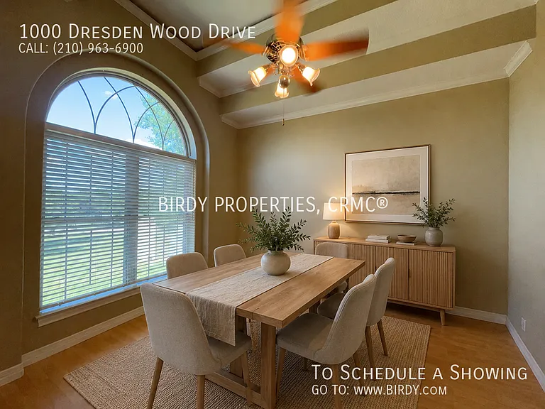 1000 Dresden Wood Dr — Photo 2