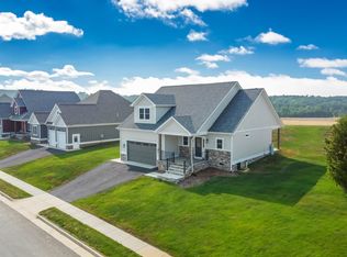 121 Chamberlain Dr, Staunton, VA 24401