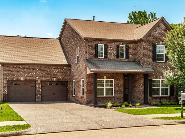 1324 Reynard Dr, Gallatin, TN 37066