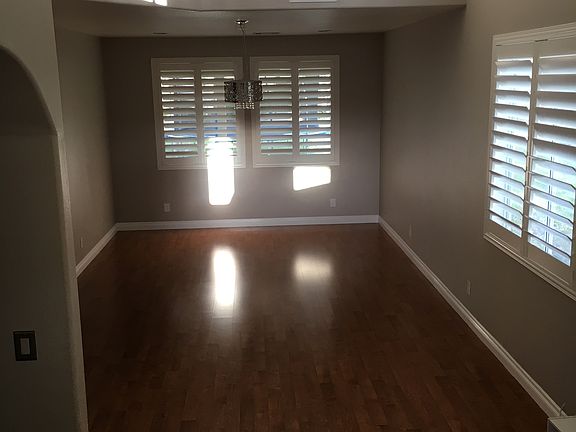 2nd image of 9721 Manheim Ln