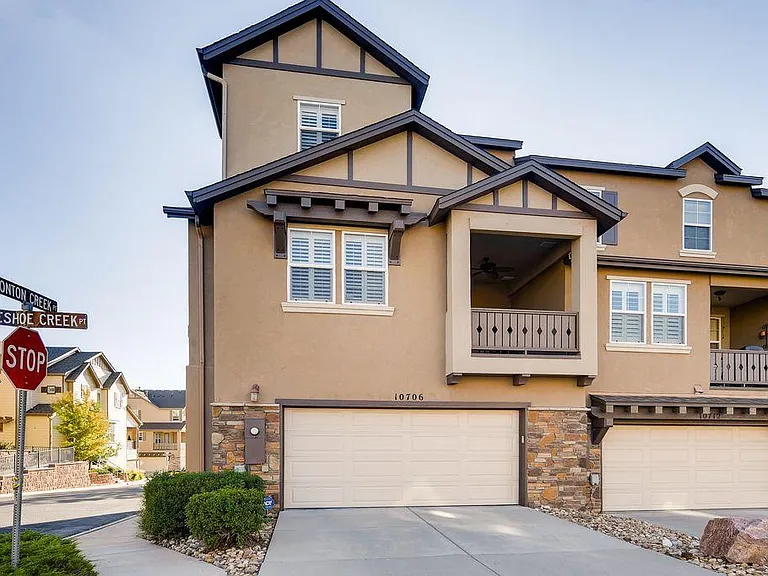 10706 Horseshoe Creek Point — Photo 34