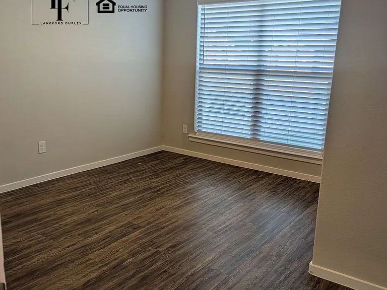 2101 Langford Ave — Photo 17