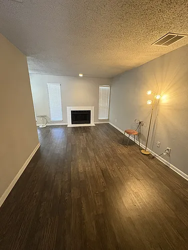 4502 Gaston Ave Photo 1