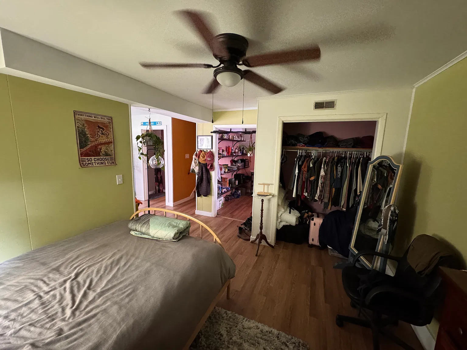 Studio, 550 sqft, $1,300 — Photo 4
