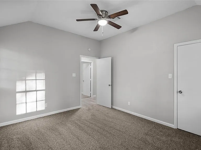 20575 Kings Rd — Photo 14