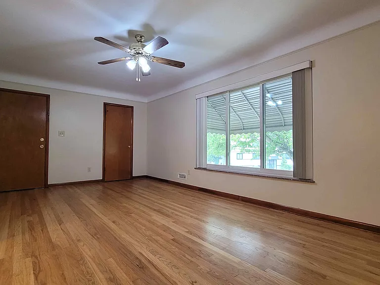 1682 Southbend Dr #2 — Photo 15