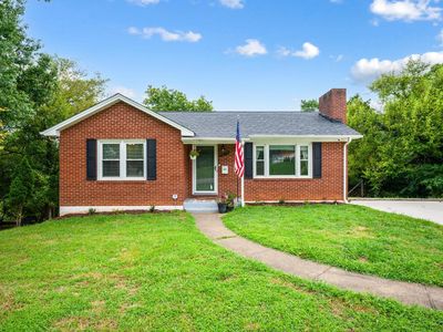 1010 Peaks St, Bedford, VA, 24523