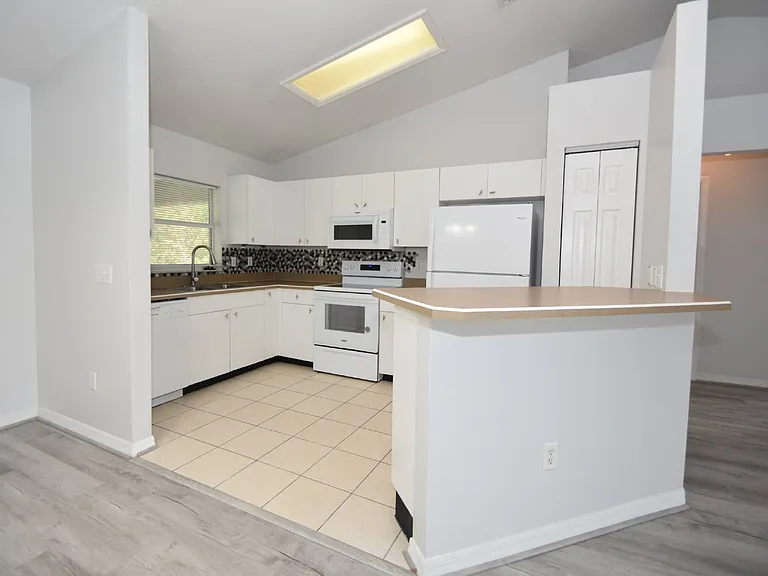 6 Rosedale Pl — Photo 10