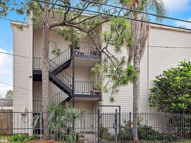 1725 Delachaise St #101 — Photo 12