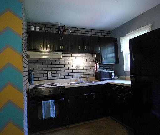5th image of 931 Hillview Blvd
