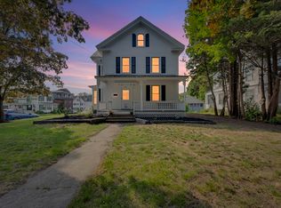 302 Chestnut St, Clinton, MA 01510