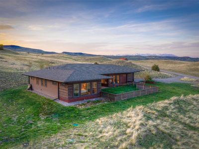 49 Bison Trl, Livingston, MT, 59047