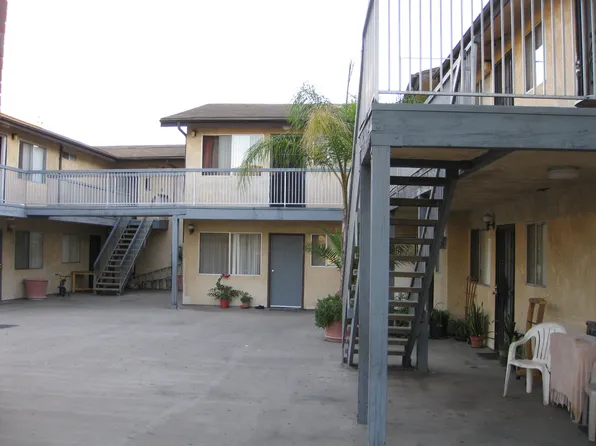 330 E Cypress St APT 208, Glendale, CA 91205